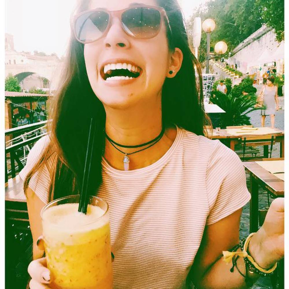 Meet your Posher, Leslie